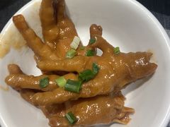 酱烧凤爪-鑫小城故事·砂锅·排骨藕汤(兴业路店)
