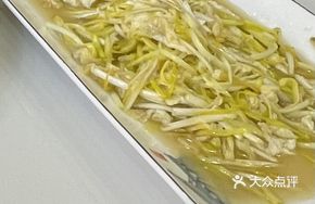 Stir-fried Bean Sprouts with Eggs