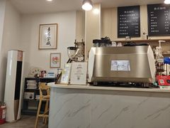 -白鹅咖啡(金城花园店)