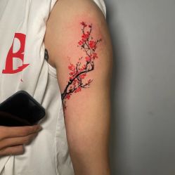 -新绣堂纹身·穿孔
