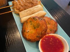 小吃拼盘-URBAN SOI Thai Kitchen乐泰料理(长乐路店)