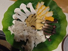 -钢管厂五区小郡肝串串香火锅(梅川路店)