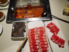 -海底捞火锅鲜切牛肉主题店(长寿路店)