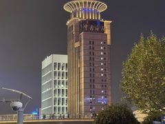 -陆家嘴空中步行连廊