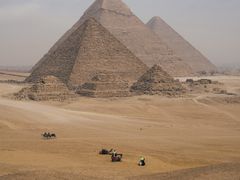 -吉萨金字塔群