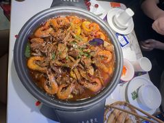 -徐记小怪兽肉蟹煲店(哈西万达金街店)