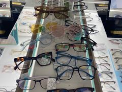 -精视达眼镜•专业儿童配镜中心(学府大道店)