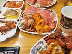 -汉江山料理级自助烤肉黑金冠(周口好吃城店)