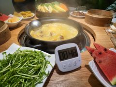 -一朵菌·野生菌探索家火锅(南亚店)