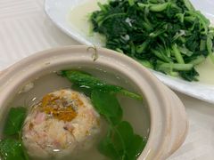 蟹粉狮子头-怡园饭店-餐厅(四望亭店)