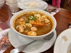 -Thai Pothong Restaurant