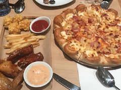 -必胜客(漕宝路店)