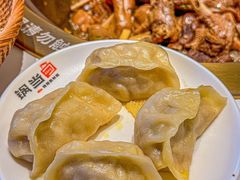 -锅当当铁锅炖烀饼王(长泰广场店)
