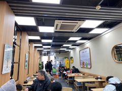 大堂-筋饼豆腐脑一绝