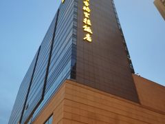 -AZUR聚(香格里拉饭店)