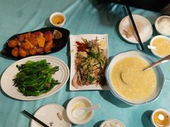 -粤·向群饭店(泮塘路店)