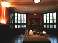 -Nathalie Djurberg与Hans Berg“牛皮纸包裹的月亮”-Prada荣宅当季展览