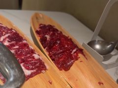 -左庭右院鲜牛肉火锅(金山万达店)