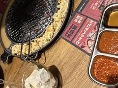 -青瓦炭韩潮烤肉(花园道店)