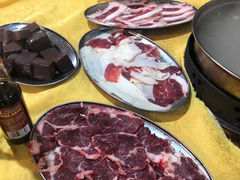 -光头仔烧鸡牛杂店