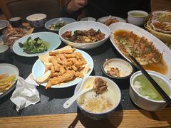 -鲁菜根·泰安菜(万达店)