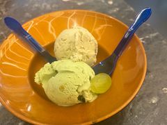 -牛YO寿喜烧·铁板烧和牛火锅自助(市府恒隆店)