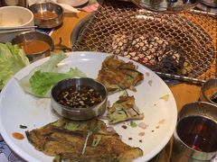 -老炉家木炭烤肉(长江国际店)