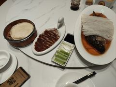 -梅利汴京烤鸭•开封豫菜地标店(东大街店)
