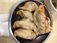 -黄阿姨锅贴大王(万航渡路店)