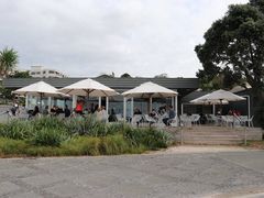 -Takapuna Beach Cafe