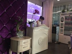 -薇兰专业脱毛连锁机构