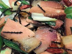 -乡土特色.冷锅鱼.牦牛肉汤锅