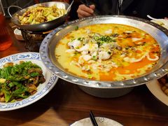 -忘不了·酸菜鱼·28年老南京菜(原北圩路店)