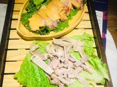 -尚尚仙·酸汤猪手·猪肚鸡火锅(华联万柳购物中心店)