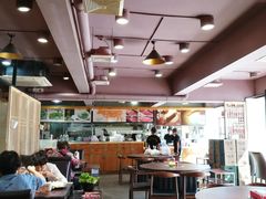 大堂-牛肉彪·19年专注·潮汕牛肉火锅(祈福店)