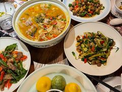 -爱啤精酿·民谣酒馆(滨江店)