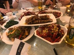 精品蒜香龙虾-阿胖龙虾小海鲜(宁国南路总店)
