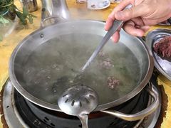 -五洞培记山庄·鲜牛肉火锅