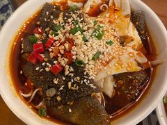 -炉小二铜锅牛蛙•川湘菜(三里屯店)