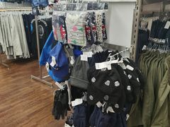 -GAP(王府井奥莱·香江小镇店)