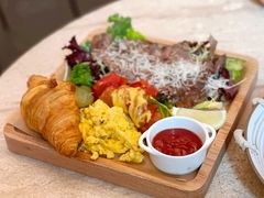 新西兰眼肉牛排全餐-玲婧胡同·生日蛋糕·餐厅(嘉里城店)