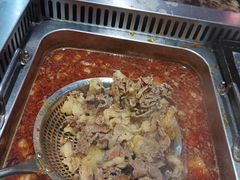-牛里牛气· 榴莲海鲜鲜牛肉自助火锅·烤肉(横岗店)