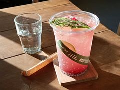 树莓气泡水-花仓咖啡(祥安巷店)