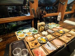 -银米·云南传统过桥米线(双廊黑金冠店)