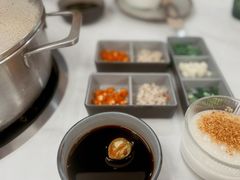 -喃喃椰·糟粕醋·椰子鸡火锅(七堡花园店)