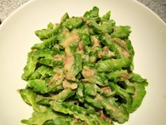 大理蚕豆泥炒苦瓜-云腾食府·云南菜