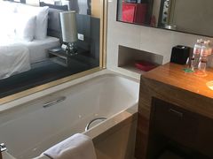 -青岛富力艾美酒店