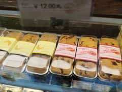 -红宝石·鲜奶小方·海派西点房(丰庄店)