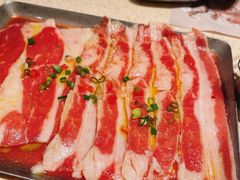 -蚂蚁洞·烤肉大营地(上海静安大悦城店)