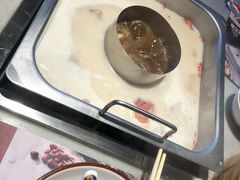 -尚尚仙·酸汤猪手·猪肚鸡火锅(华联万柳购物中心店)